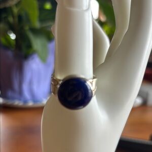 Mine Finds by Jay King marked.925 SS round bezel set lapis lazuli size 10 ring